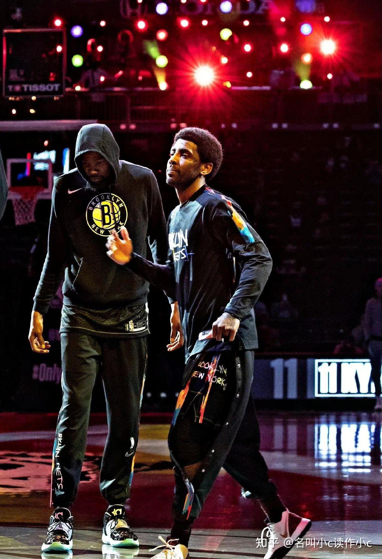 队员们展现 队员们展现