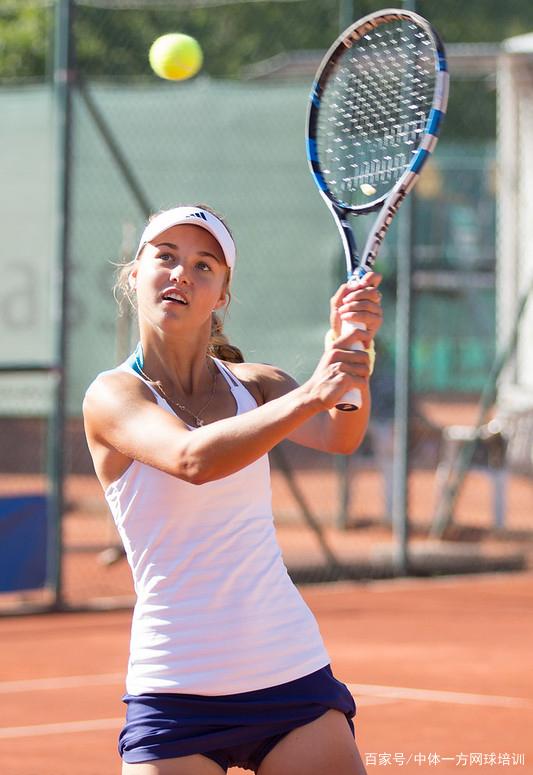 加球队和球 加球队和球