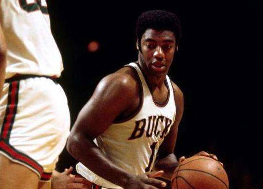 战术丰富 战术丰富